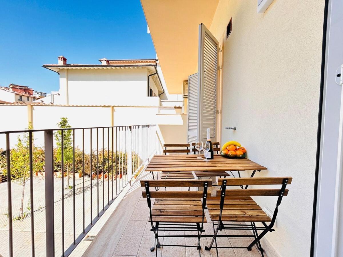 Homeby, Terrace Apartment Francesca Флоренция Екстериор снимка